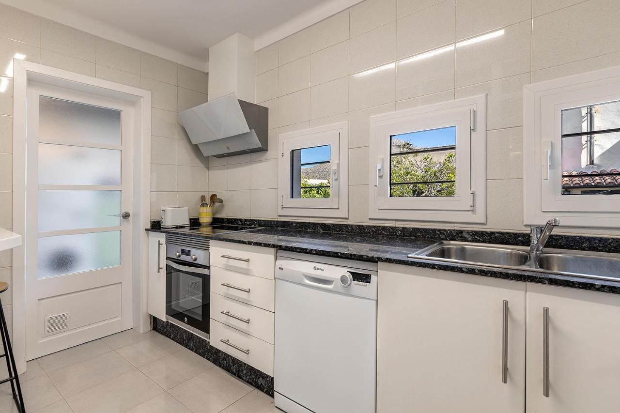 La Gola Apartment, First-Line Beachfront, Newly Refurbished Port de Pollença Exteriér fotografie